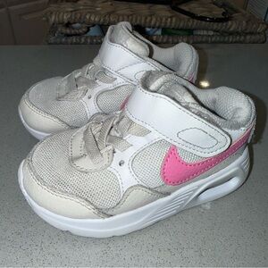 Toddler nike air